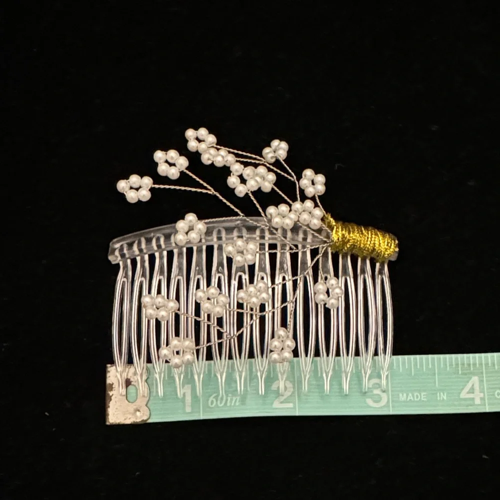 🔺FREE WHEN BUNDLED🔺 Beaded Hair Comb — Handmade